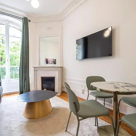 Apart-hotel Mbm - Eiffel Tower View