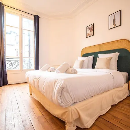 Aparthotel Mbm - Eiffel Tower View *