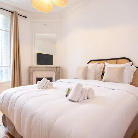 Apart-hotel Mbm - Eiffel Tower View Paris