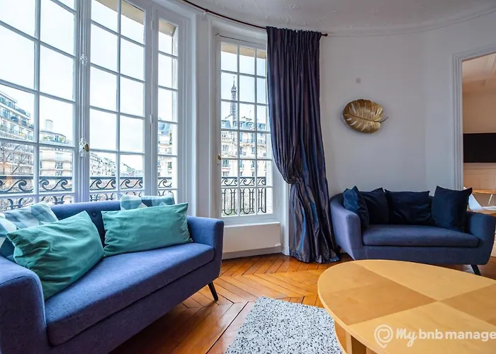 Mbm - Eiffel Tower View 아파트호텔 *