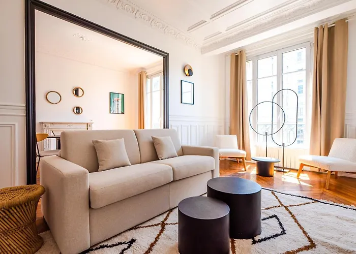 Mbm - Eiffel Tower View 아파트호텔 파리