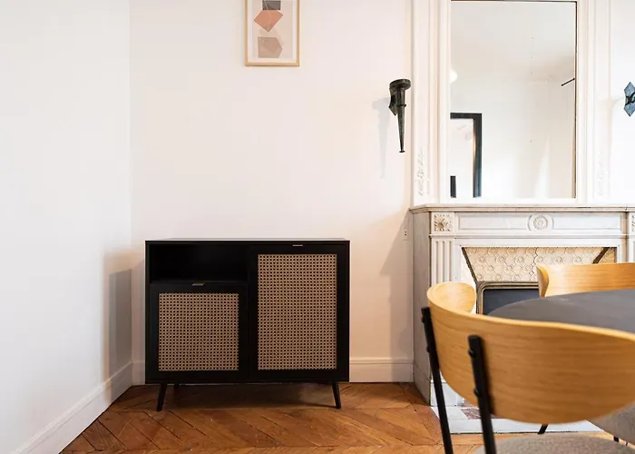 Apartmanhotel Mbm - Eiffel Tower View Párizs