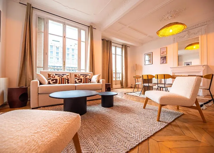 Mbm - Eiffel Tower View 아파트호텔