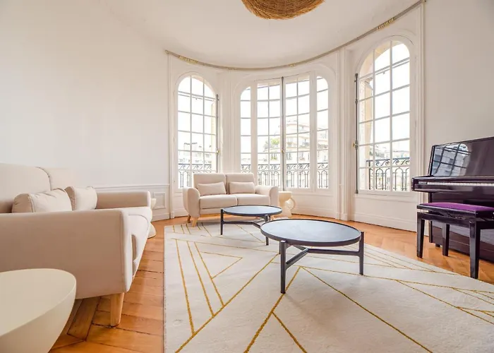 아파트호텔 Mbm - Eiffel Tower View 파리