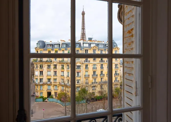 Apartmanhotel Mbm - Eiffel Tower View Párizs
