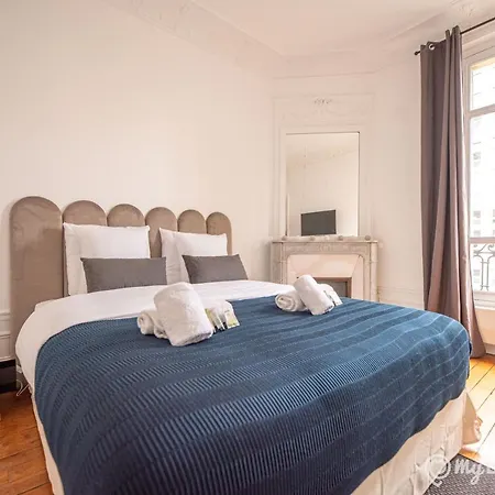 Apart Otel Mbm - Eiffel Tower View Paris