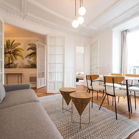 Apart Otel Mbm - Eiffel Tower View *