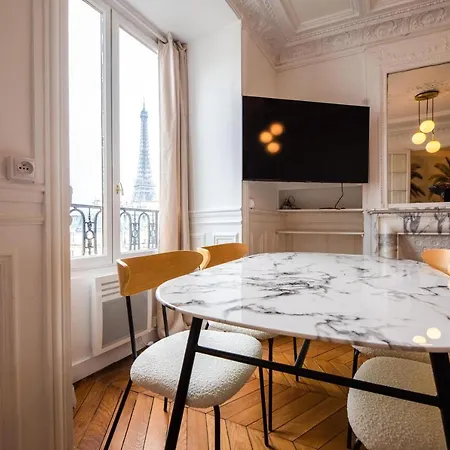 Apart Otel Mbm - Eiffel Tower View Paris