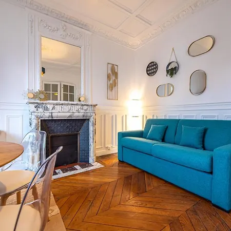 Mbm - Eiffel Tower View Apart Otel *