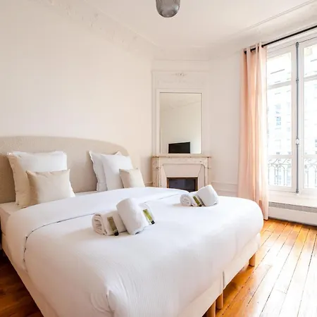 Apart Otel Mbm - Eiffel Tower View Paris